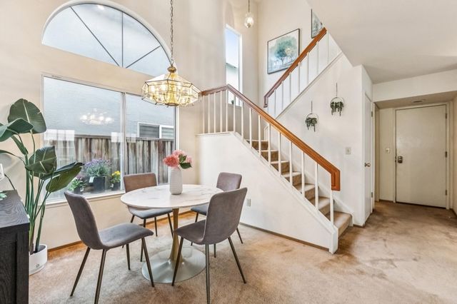 1152 1152 Old Alameda Pt, Alameda, CA 94502