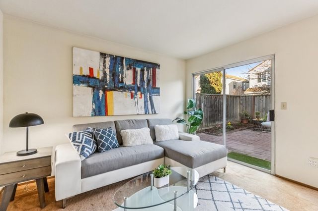 1152 1152 Old Alameda Pt, Alameda, CA 94502