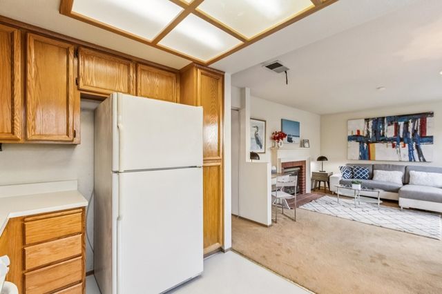 1152 1152 Old Alameda Pt, Alameda, CA 94502