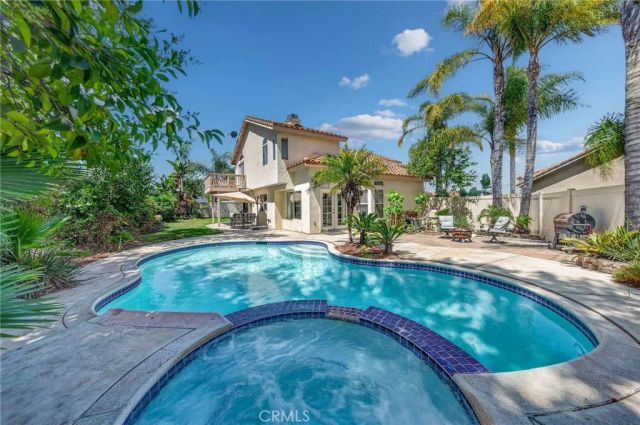 32046 Corte Montoya, Temecula, CA 92592
