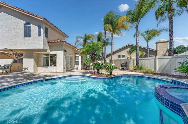 32046 Corte Montoya, Temecula, CA 92592