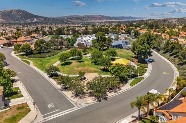 32046 Corte Montoya, Temecula, CA 92592