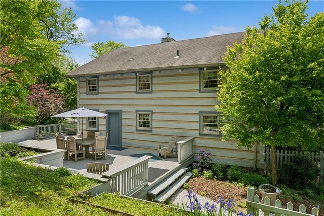 24 McCullough Hill Rd, Amwell, PA 15311