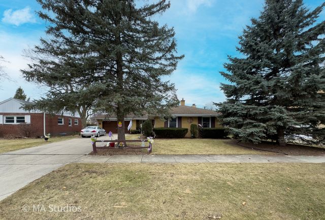 8922 PARKSIDE Avenue, Morton Grove, IL 60053