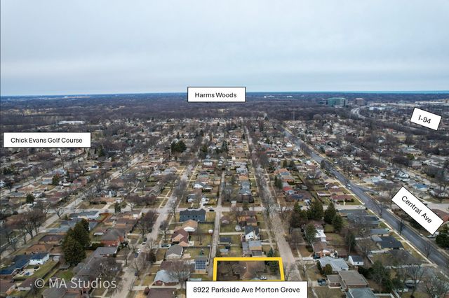 8922 PARKSIDE Avenue, Morton Grove, IL 60053