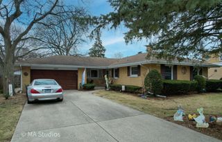8922 PARKSIDE Avenue, Morton Grove, IL 60053