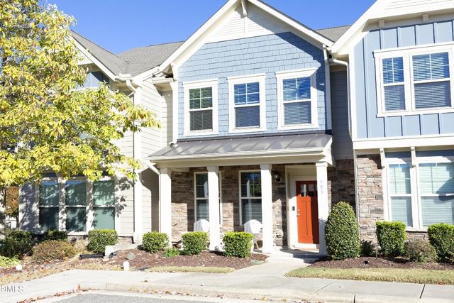 953 Ambergate Station, Apex, NC 27502