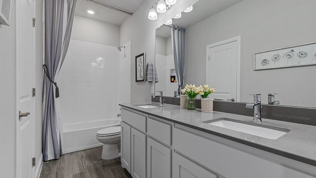 10425 PALMETTO Street, Grand Prairie, TX 76065