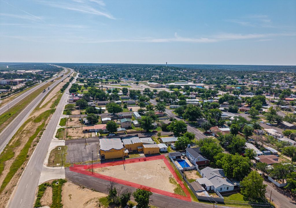 Image 18 of property listing at 1201 15th Street, Ozona, TX 76943