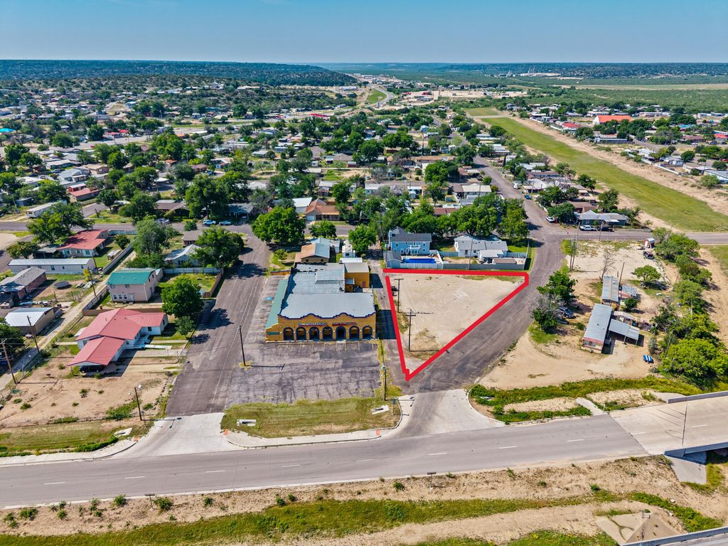 Image 19 of property listing at 1201 15th Street, Ozona, TX 76943