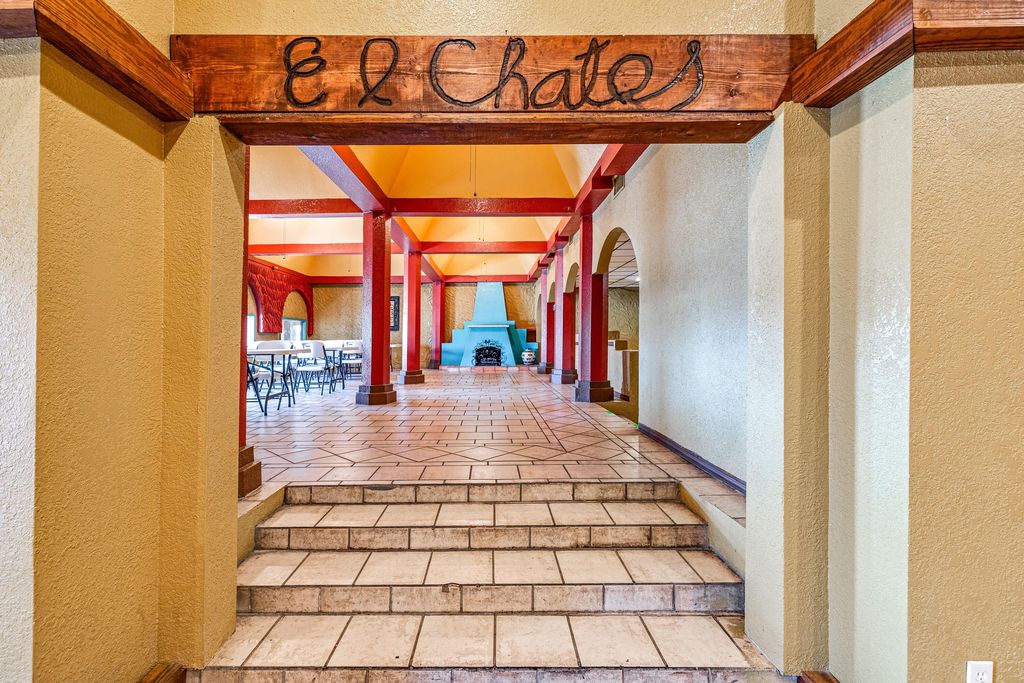 Image 6 of property listing at 1201 15th Street, Ozona, TX 76943