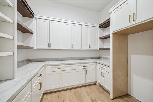 4547 Shetland Lane, Houston, TX 77027