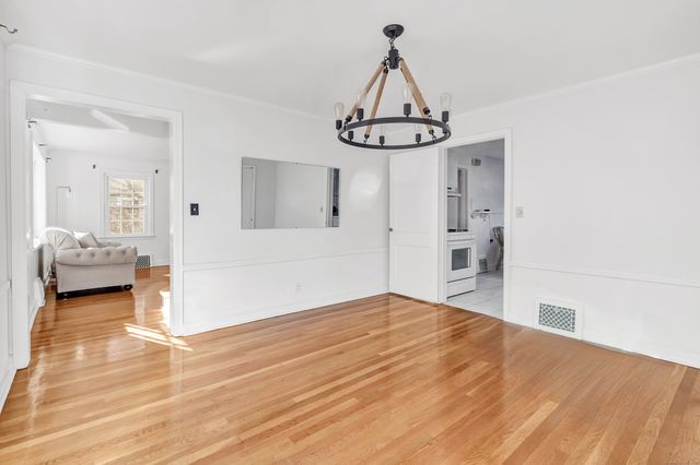 124 Stiles Street, Stratford, CT 06614