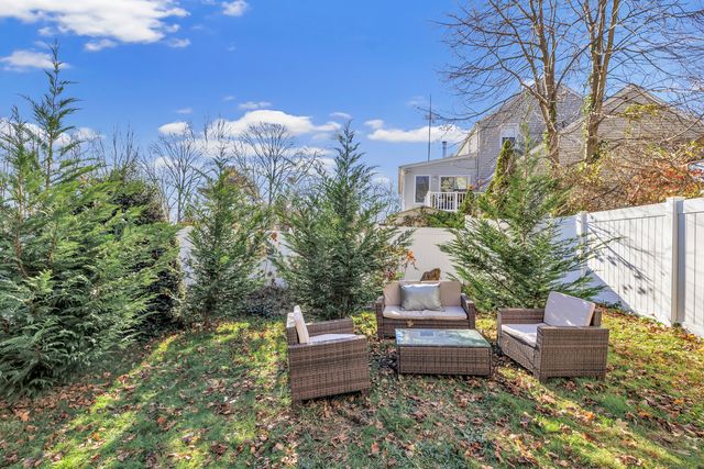 124 Stiles Street, Stratford, CT 06614