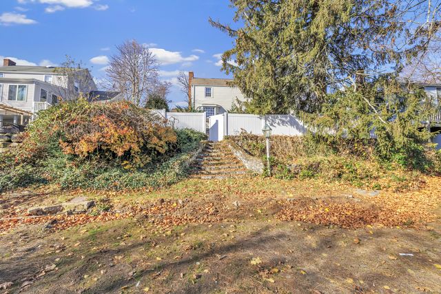 124 Stiles Street, Stratford, CT 06614