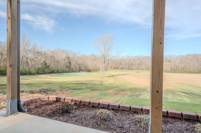 109 Rascaltown Rd, Loretto, TN 38469
