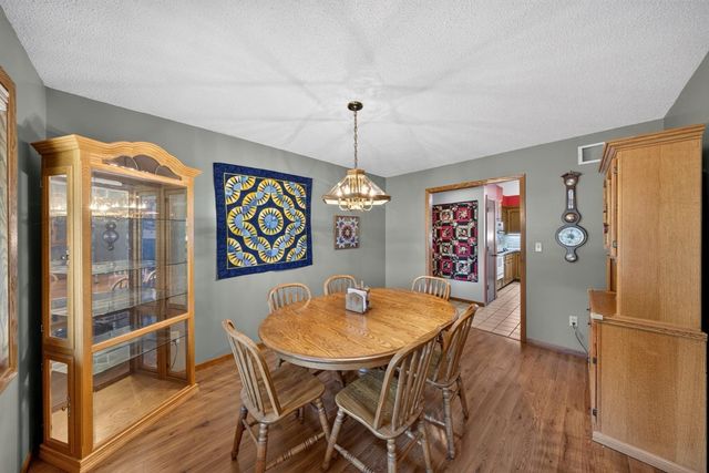 1116 Knoll Court NW, Rochester, MN 55901