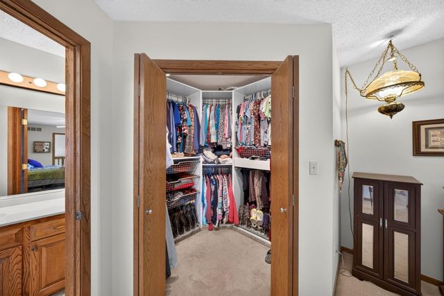1116 Knoll Court NW, Rochester, MN 55901