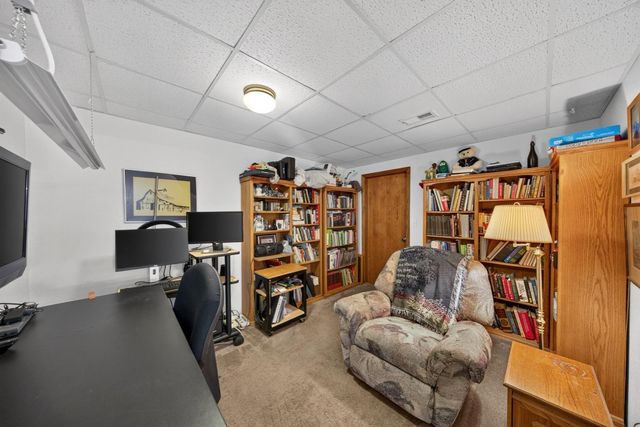 1116 Knoll Court NW, Rochester, MN 55901
