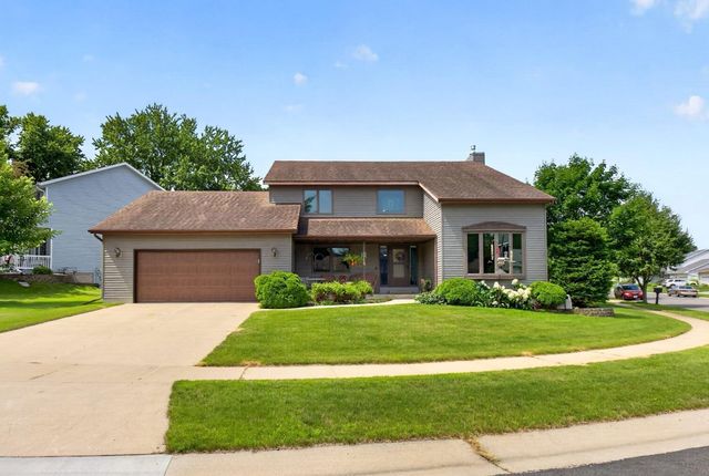 1116 Knoll Court NW, Rochester, MN 55901