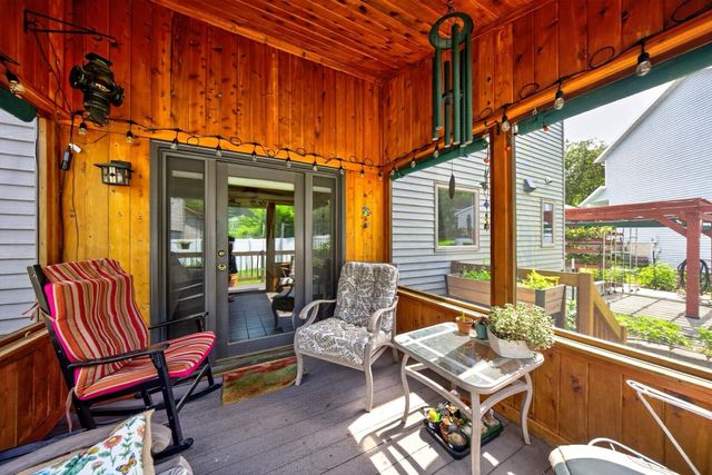 1116 Knoll Court NW, Rochester, MN 55901