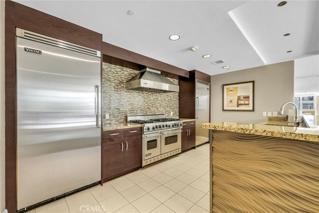 Image 44 of property listing at 3044 Scholarship, Irvine, CA 92612