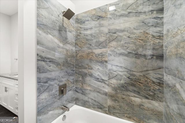 1394 Metropolitan Parkway, Atlanta, GA 30310