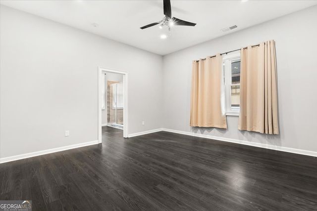 1394 Metropolitan Parkway, Atlanta, GA 30310