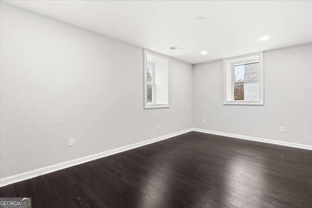 1394 Metropolitan Parkway, Atlanta, GA 30310