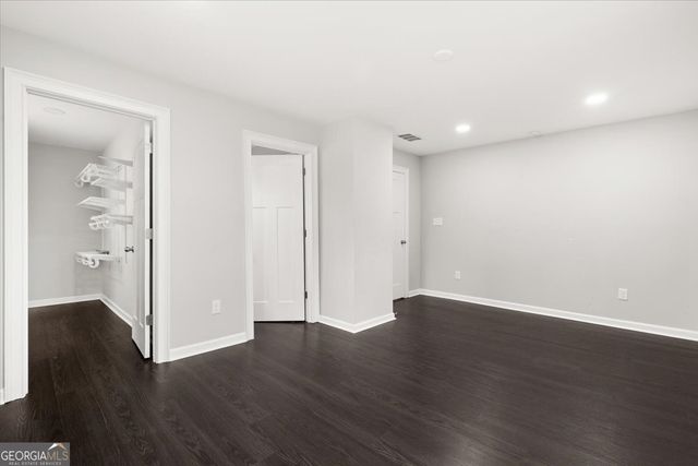 1394 Metropolitan Parkway, Atlanta, GA 30310