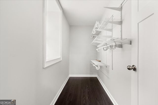 1394 Metropolitan Parkway, Atlanta, GA 30310