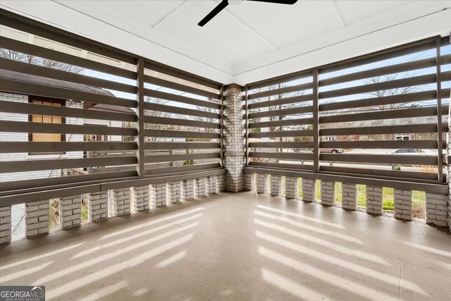 1394 Metropolitan Parkway, Atlanta, GA 30310