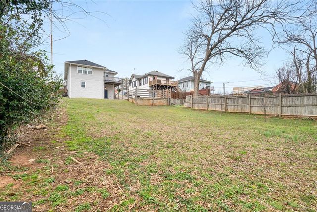 1394 Metropolitan Parkway, Atlanta, GA 30310