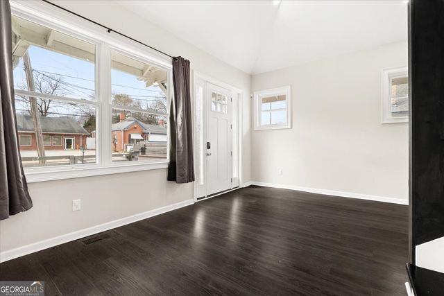 1394 Metropolitan Parkway, Atlanta, GA 30310