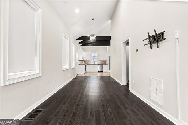 1394 Metropolitan Parkway, Atlanta, GA 30310