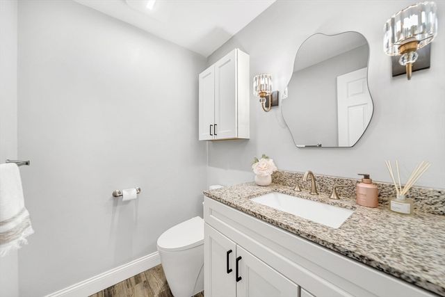 33 Old Farm Rd, Reading, MA 01867