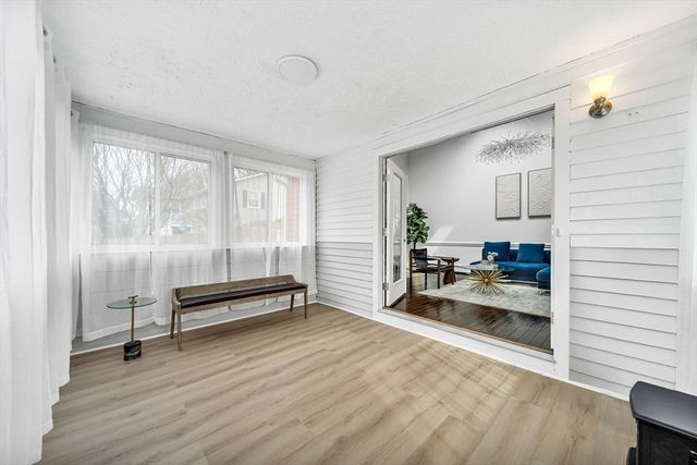 33 Old Farm Rd, Reading, MA 01867