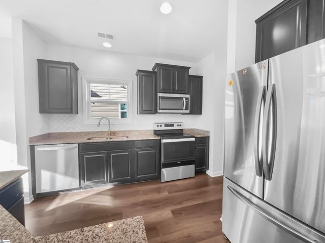 149 Highland Park Court, Easley, SC 29642