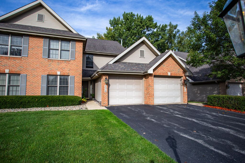 1578 Lakewood Lane, Schererville, IN 46375