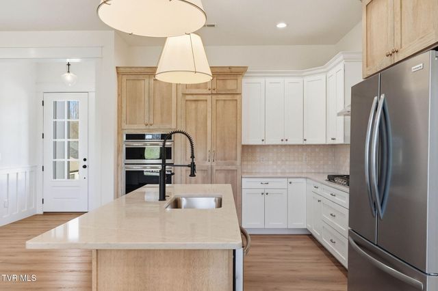 1082 Brumit Fields, Johnson City, TN 37615