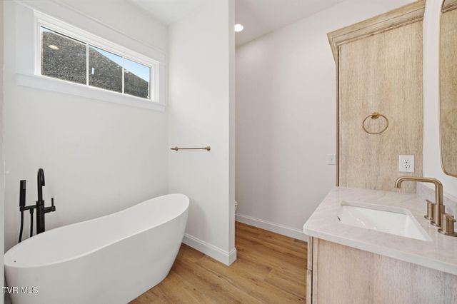 1082 Brumit Fields, Johnson City, TN 37615