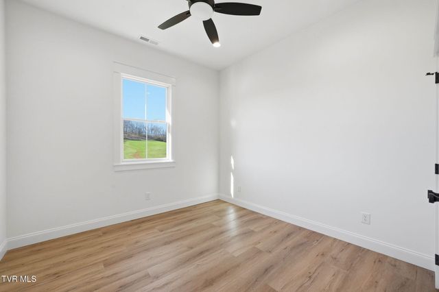 1082 Brumit Fields, Johnson City, TN 37615