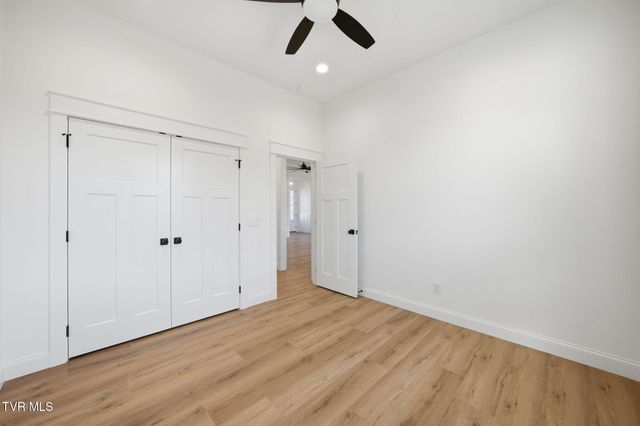 1082 Brumit Fields, Johnson City, TN 37615