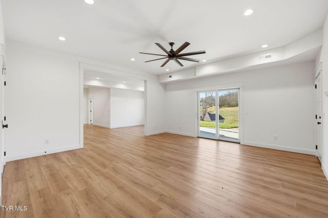 1082 Brumit Fields, Johnson City, TN 37615