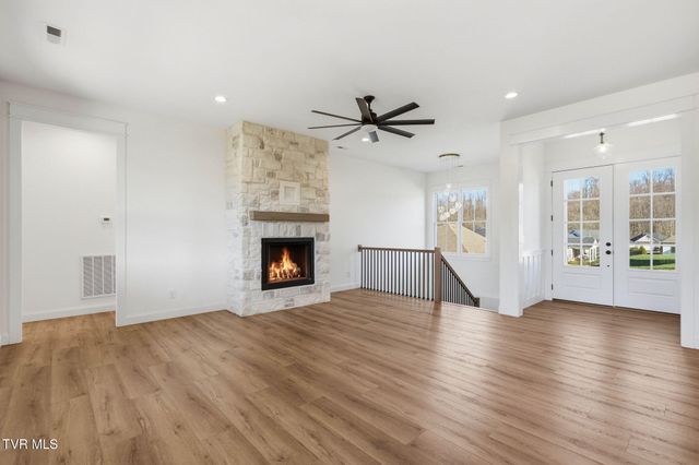 1082 Brumit Fields, Johnson City, TN 37615