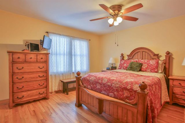 2206 EMERSON STREET, Wausau, WI 54403