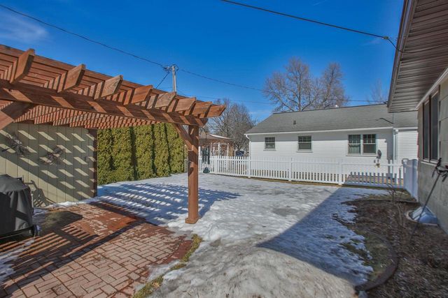 2206 EMERSON STREET, Wausau, WI 54403