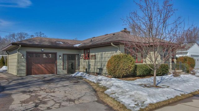 2206 EMERSON STREET, Wausau, WI 54403