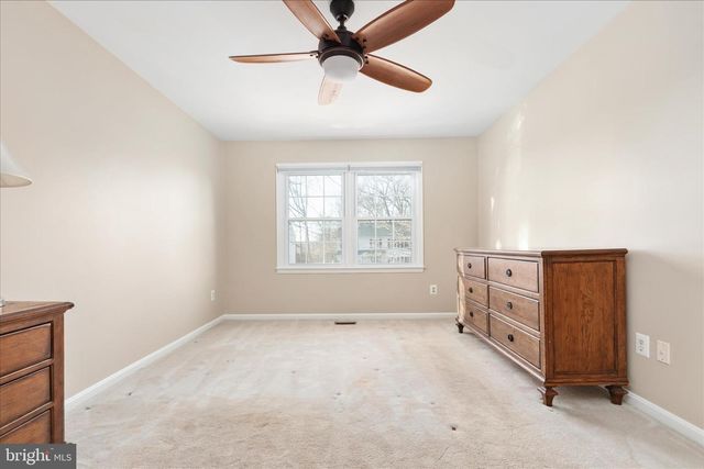 10283 CEDAR RIDGE DR, Manassas, VA 20110