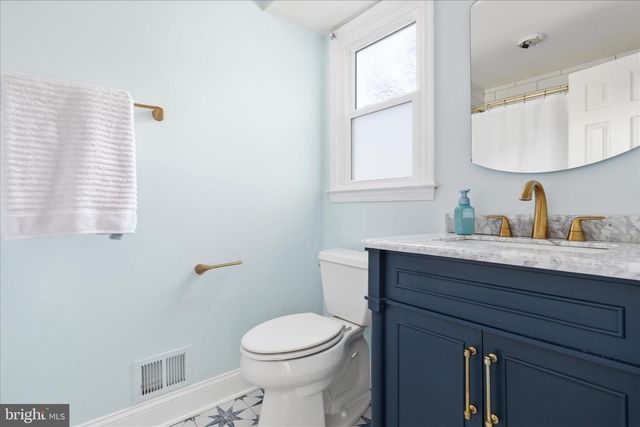 10283 CEDAR RIDGE DR, Manassas, VA 20110